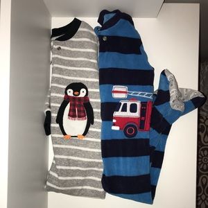 Carter’s zip-up fleece sleep and play pajamas set